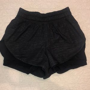 SOLD Lululemon Bootcamp Ready Short